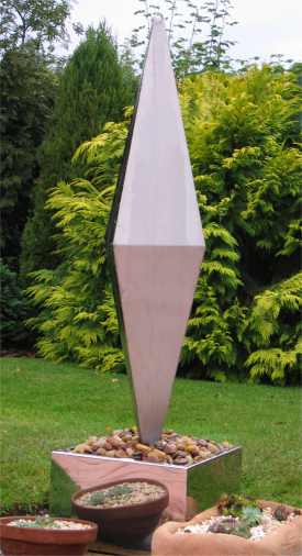 Causeway stainless steel water feature