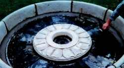 screeding to make a watertight pool